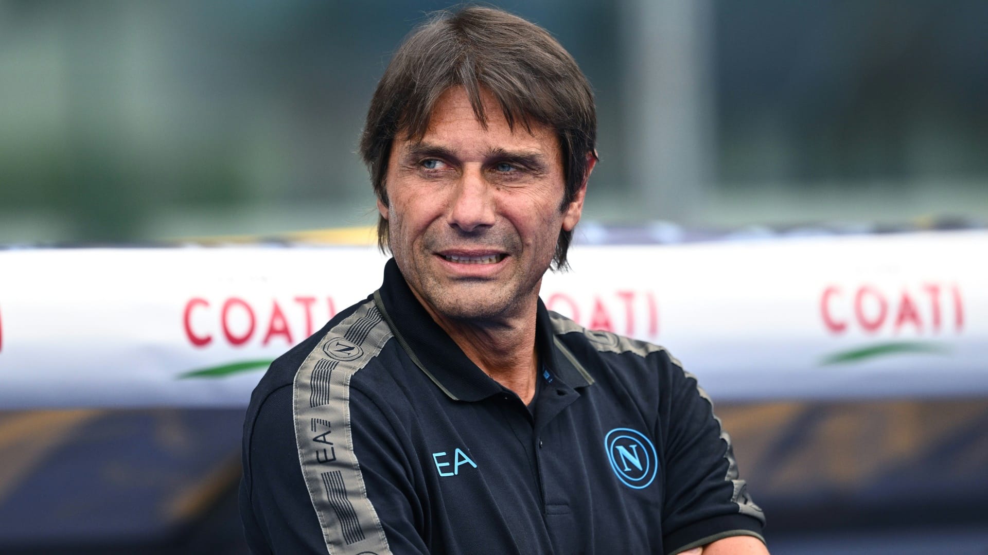 0:3 zum Auftakt: Napoli-Trainer Conte entschuldigt sich 0:3 zum Auftakt: Napoli-Trainer Conte entschuldigt sich