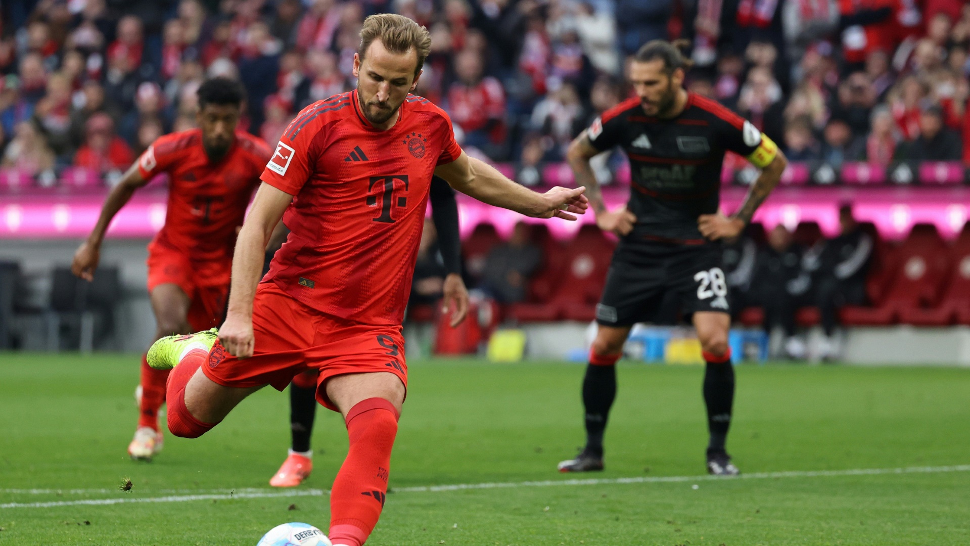 Trotz "Druck": FC Bayern vor Benfica-Duell zuversichtlich Trotz "Druck": FC Bayern vor Benfica-Duell zuversichtlich