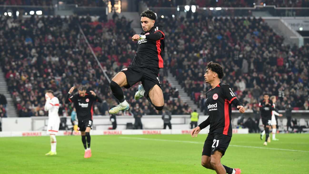 Sky: Marmoush mit ManCity einig – Gedankenspiele um Füllkrug? Sky: Marmoush mit ManCity einig - Gedankenspiele um Füllkrug?