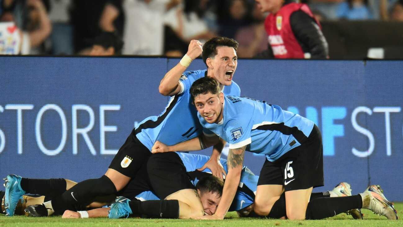 Uruguay beendet Minikrise mit Last-Minute-Sieg über Kolumbien Uruguay beendet Minikrise mit Last-Minute-Sieg über Kolumbien