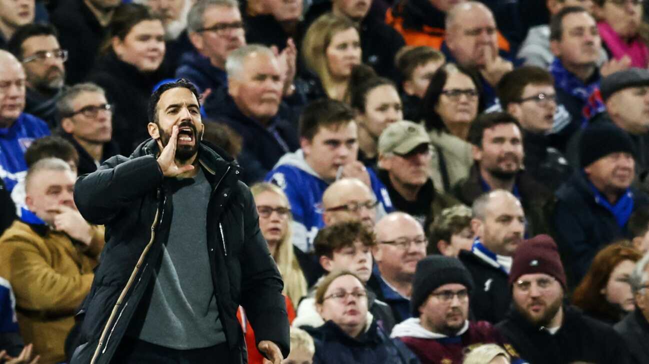 Trotz Blitzstart: United nur mit Remis bei Amorim-Debüt Trotz Blitzstart: United nur mit Remis bei Amorim-Debüt