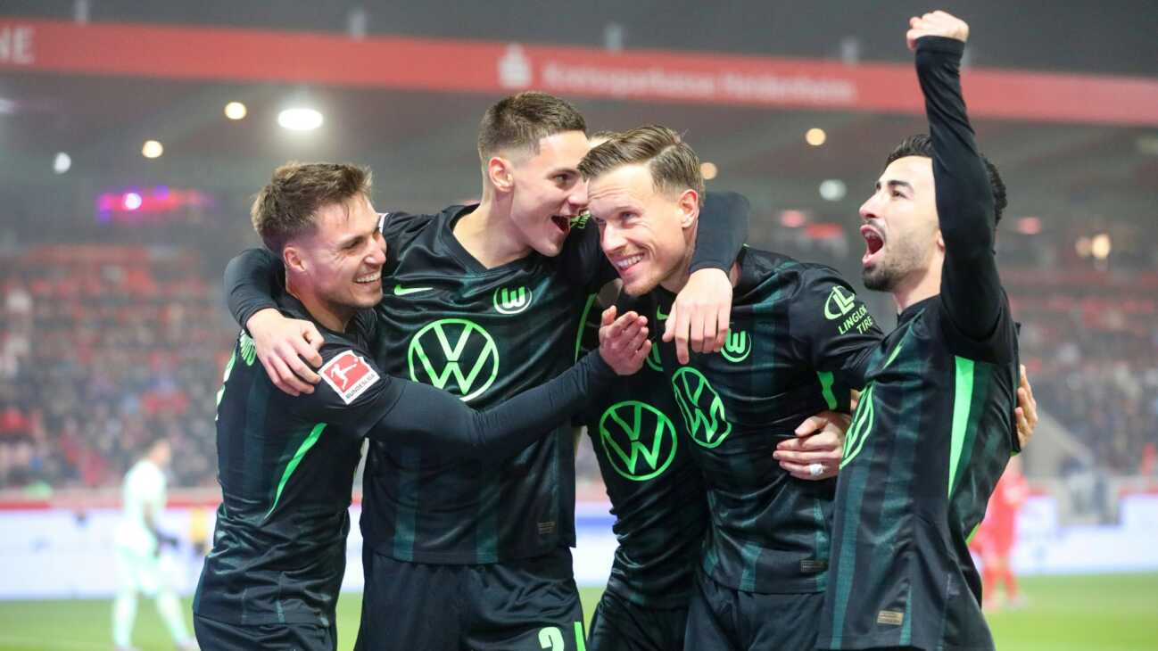 Hasenhüttl atmet auf: Wolfsburg schlägt Heidenheim Hasenhüttl atmet auf: Wolfsburg schlägt Heidenheim