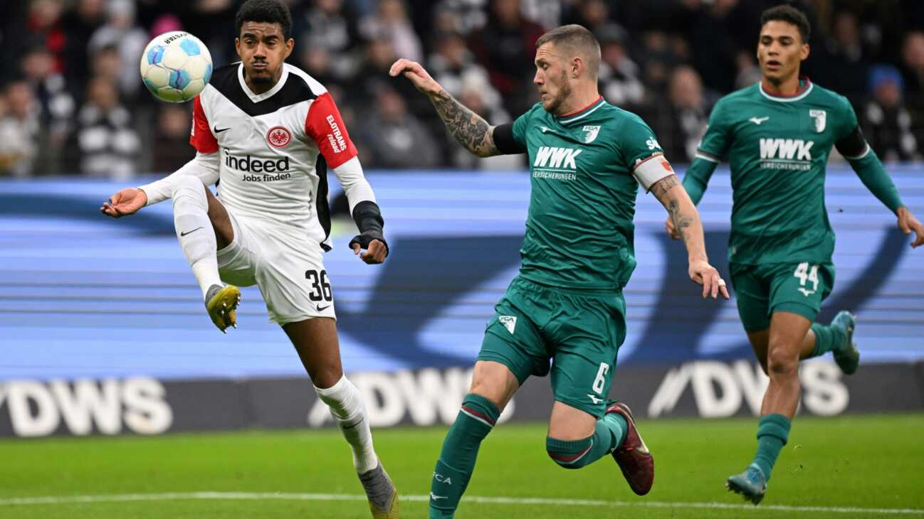 "Kein einfaches Spiel": Frankfurts Bayern-Jagd stockt gegen Augsburg "Kein einfaches Spiel": Frankfurts Bayern-Jagd stockt gegen Augsburg