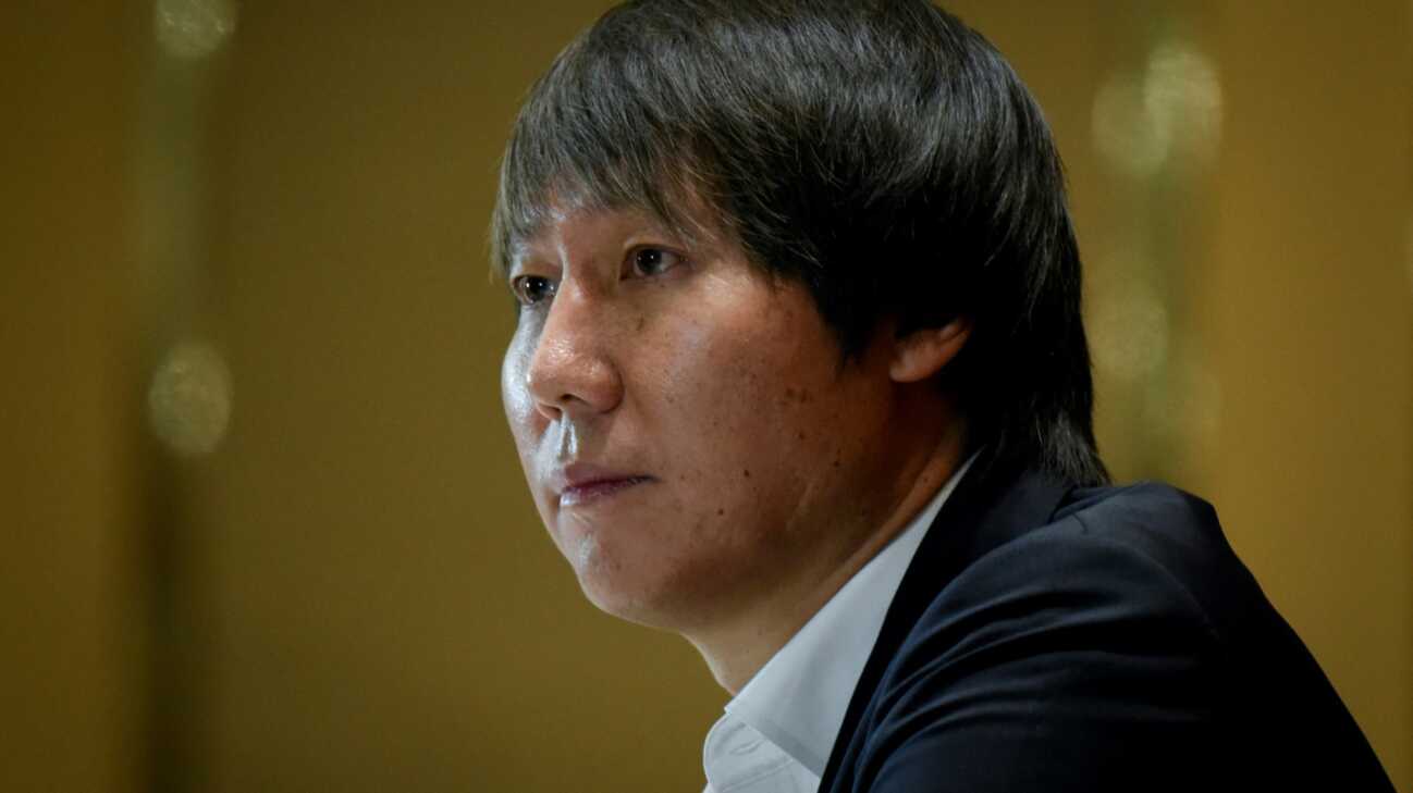 Korruption: 20 Jahre Haft für Chinas Ex-Trainer Li Korruption: 20 Jahre Haft für Chinas Ex-Trainer Li
