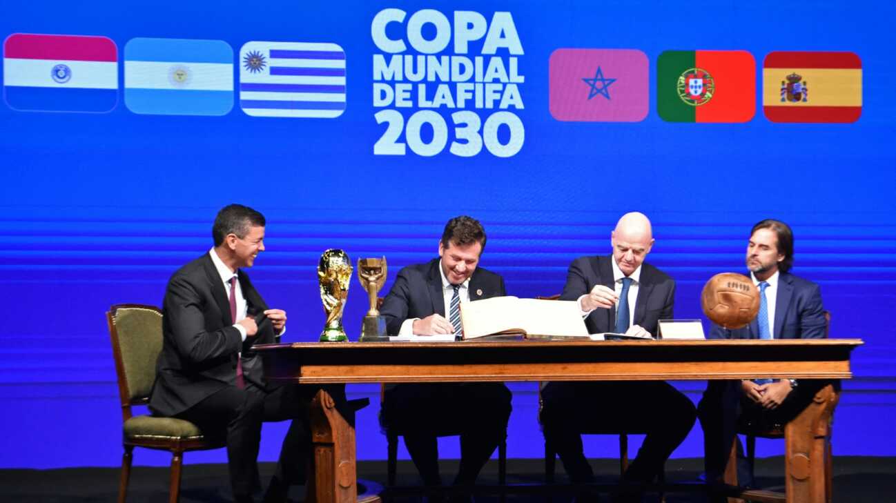WM 2030: Sechs Länder WM 2030: Sechs Länder