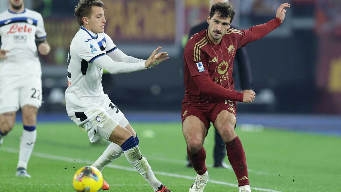Hummels verliert mit Rom – und muss verletzt raus Hummels verliert mit Rom - und muss verletzt raus