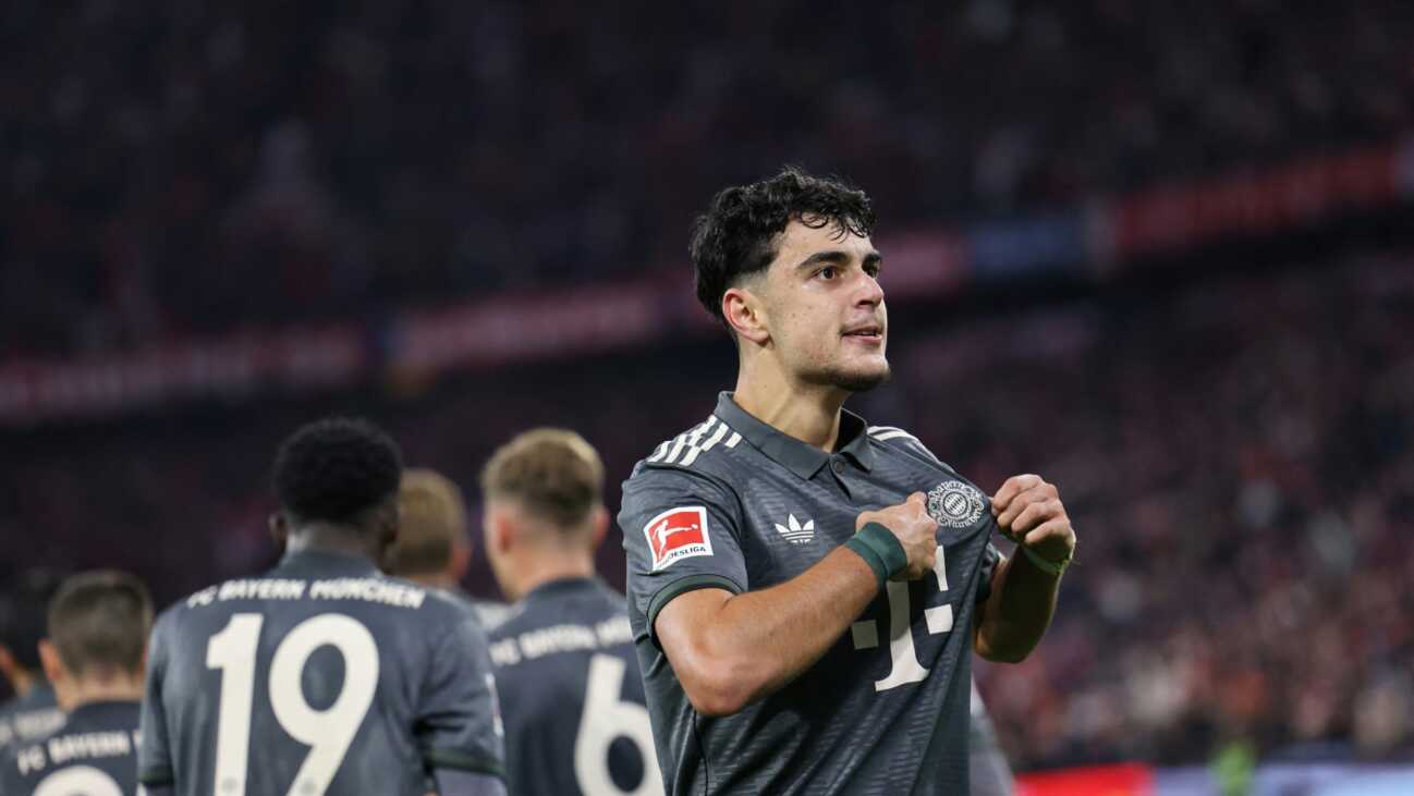 Pavlovic: Kompany "super" bei Rückkehr nach Verletzung Pavlovic: Kompany "super" bei Rückkehr nach Verletzung