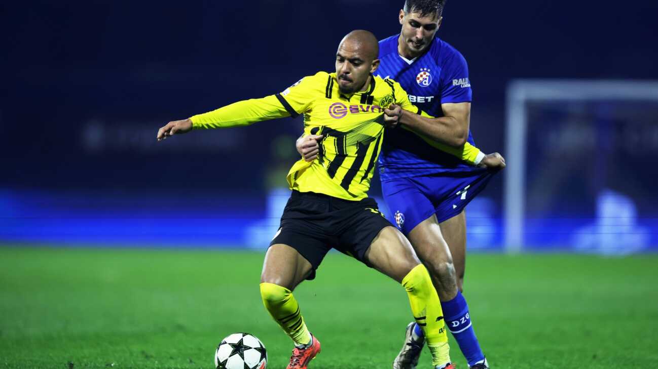 Bis zu 30 Millionen: BVB-Profi Malen zu Aston Villa Bis zu 30 Millionen: BVB-Profi Malen zu Aston Villa
