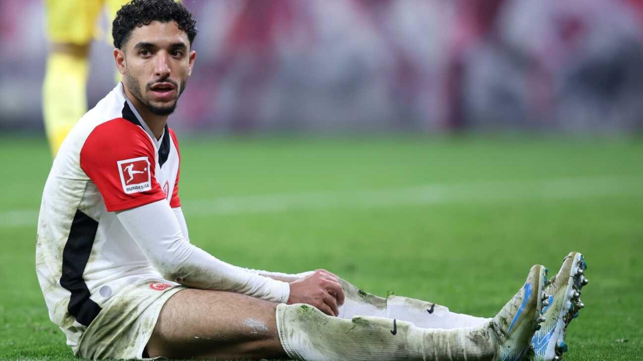 Rätselraten um Marmoush: Abschied noch vor BVB-Spiel? Rätselraten um Marmoush: Abschied noch vor BVB-Spiel?