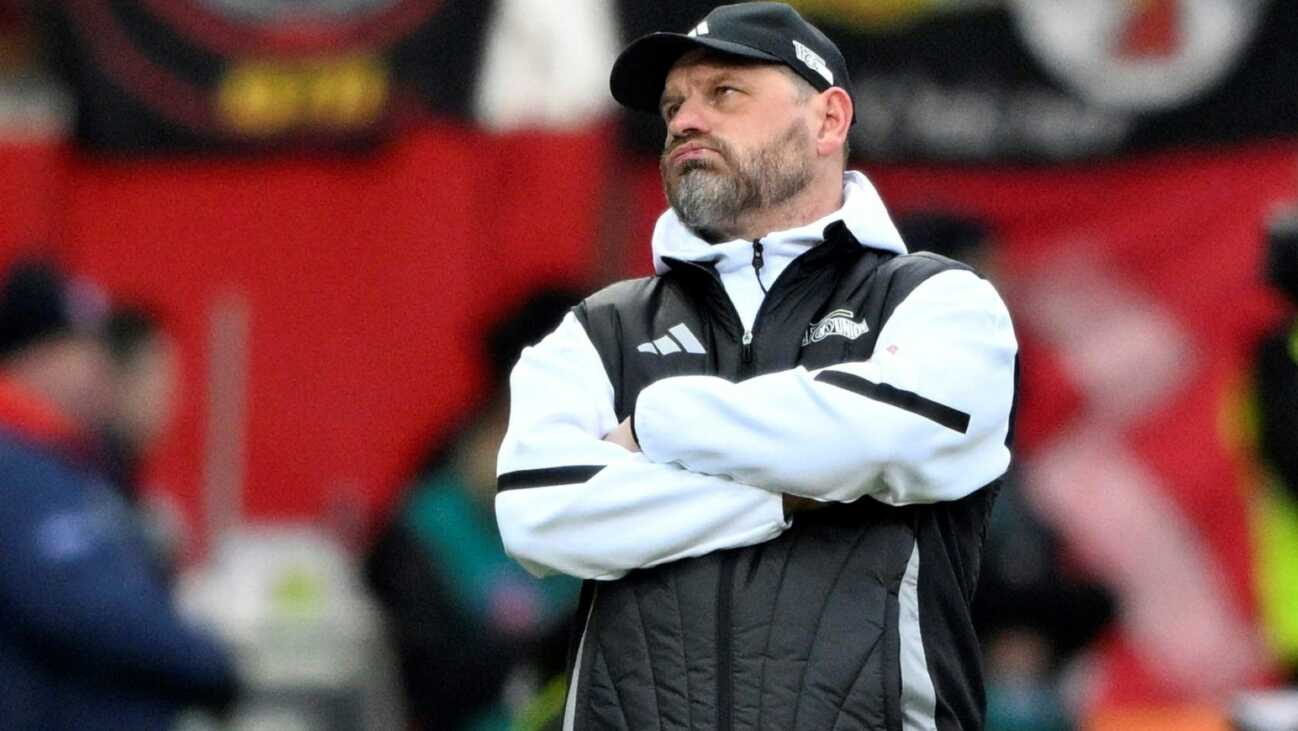 "Es ist bitter": Union verliert bei Baumgart-Debüt "Es ist bitter": Union verliert bei Baumgart-Debüt