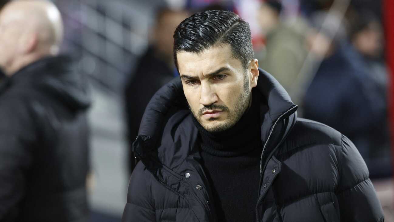 Sahin erwartet "Reaktion" nach Kiel-Pleite – und mehr Auswahl Sahin erwartet "Reaktion" nach Kiel-Pleite - und mehr Auswahl