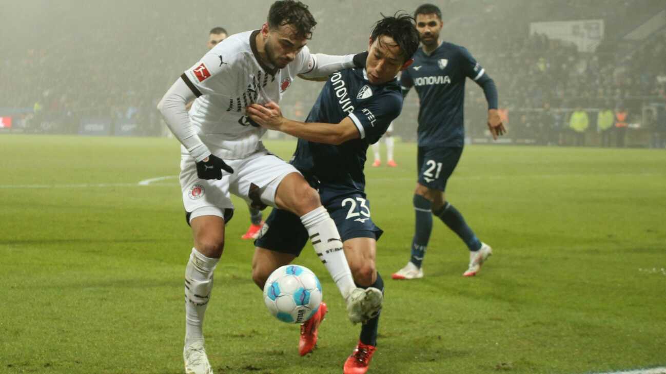 Bochum bebt: Hofmanns Traumtor entscheidet Kellerduell Bochum bebt: Hofmanns Traumtor entscheidet Kellerduell