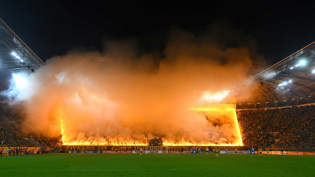 Pyrotechnik: Sechstellige Geldstrafe für Dynamo Pyrotechnik: Sechstellige Geldstrafe für Dynamo