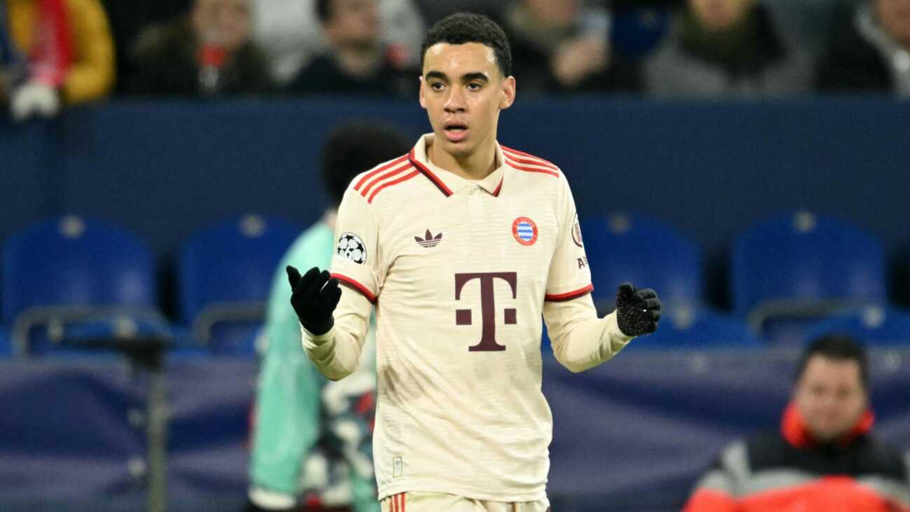 FC Bayern: Musiala zurück im Mannschaftstraining FC Bayern: Musiala zurück im Mannschaftstraining