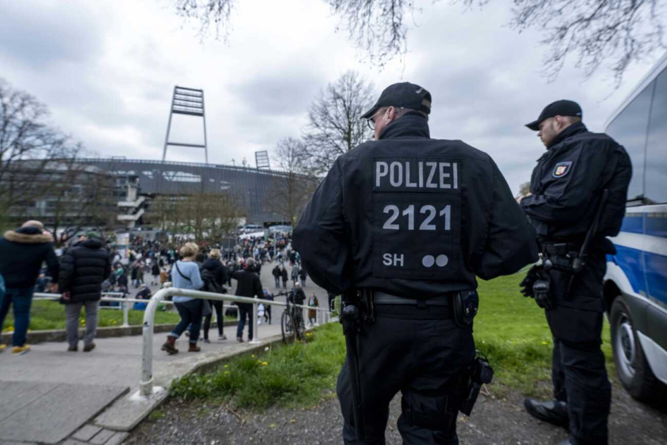 Polizeikosten: Werder fürchtet Wettbewerbsnachteil Polizeikosten: Werder fürchtet Wettbewerbsnachteil