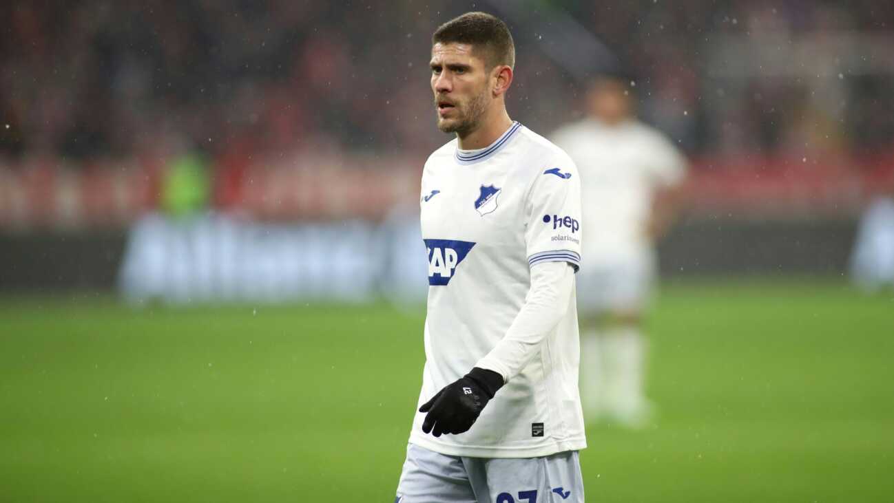 "Einzige Scheiß-Saison": Hoffenheims Kramaric wird deutlich "Einzige Scheiß-Saison": Hoffenheims Kramaric wird deutlich