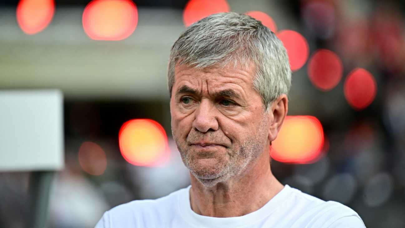 Funkel: Köln vor "Schlüsselspiel" – HSV-Aufstieg sicher Funkel: Köln vor "Schlüsselspiel" - HSV-Aufstieg sicher