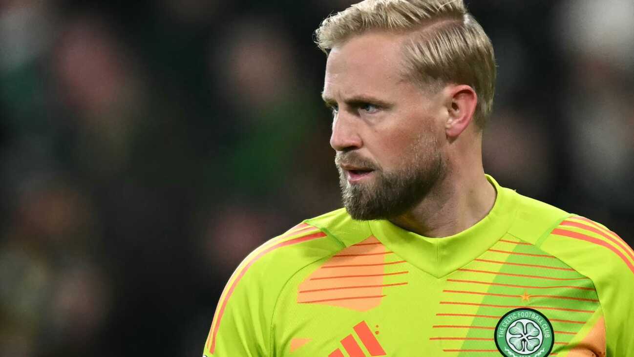 Bis 2026: Torwart Schmeichel verlängert bei Celtic Bis 2026: Torwart Schmeichel verlängert bei Celtic