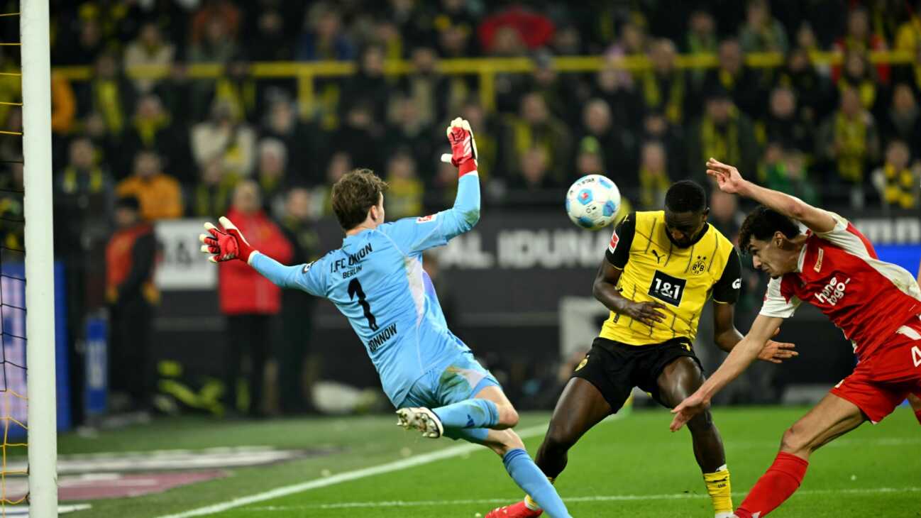 Can lobt den BVB: "Komplette Mannschaft hat geliefert" Can lobt den BVB: "Komplette Mannschaft hat geliefert"