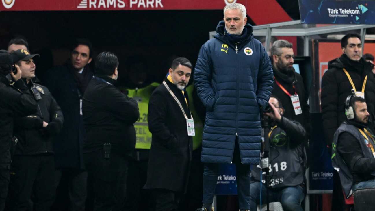 Galatasaray erhebt Vorwürfe gegen Mourinho Galatasaray erhebt Vorwürfe gegen Mourinho