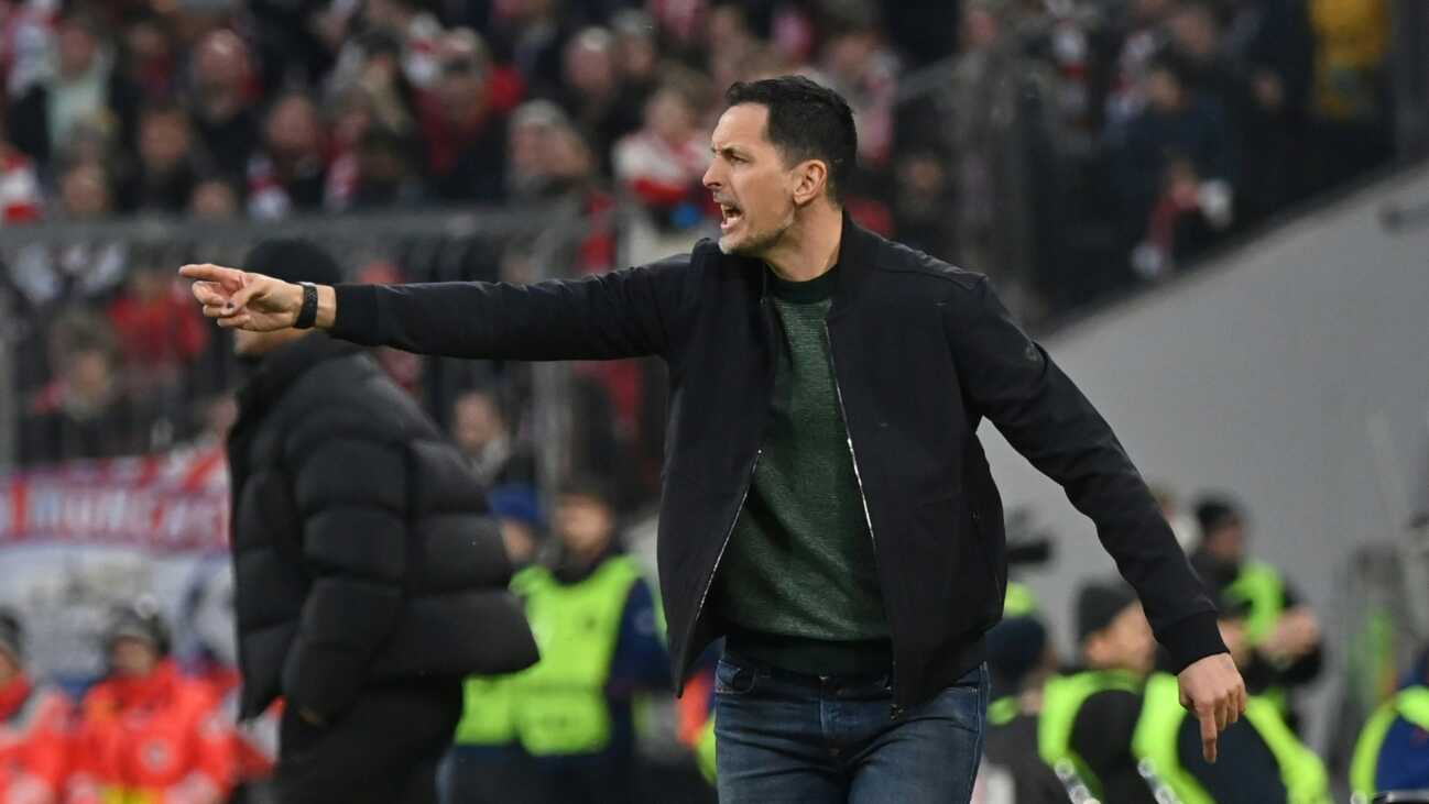 Toppmöller: Eintracht hat sich Bayer "angenähert" – Koch fit Toppmöller: Eintracht hat sich Bayer "angenähert" - Koch fit
