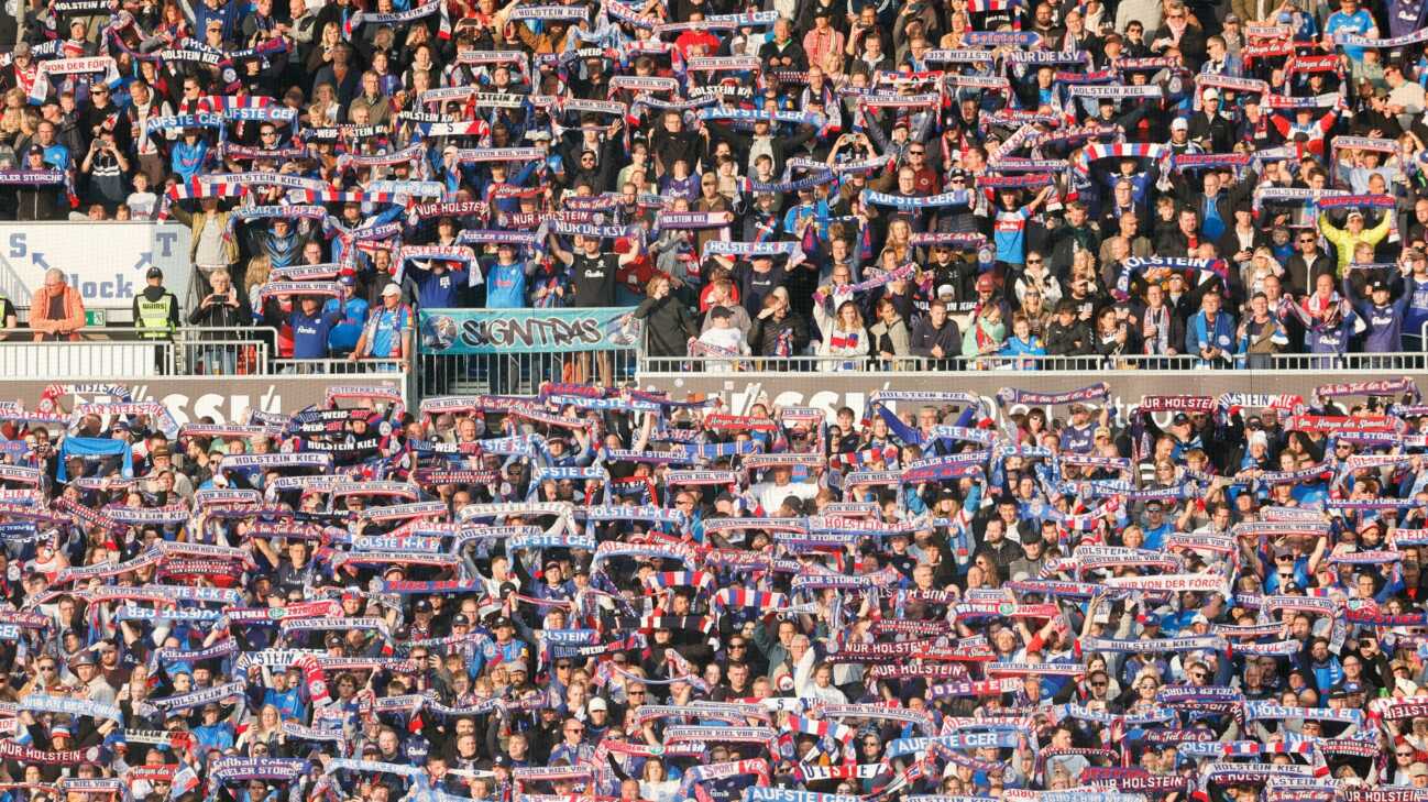 1. und 2. Bundesliga: Zuschauerrekord in der Hinrunde 1. und 2. Bundesliga: Zuschauerrekord in der Hinrunde