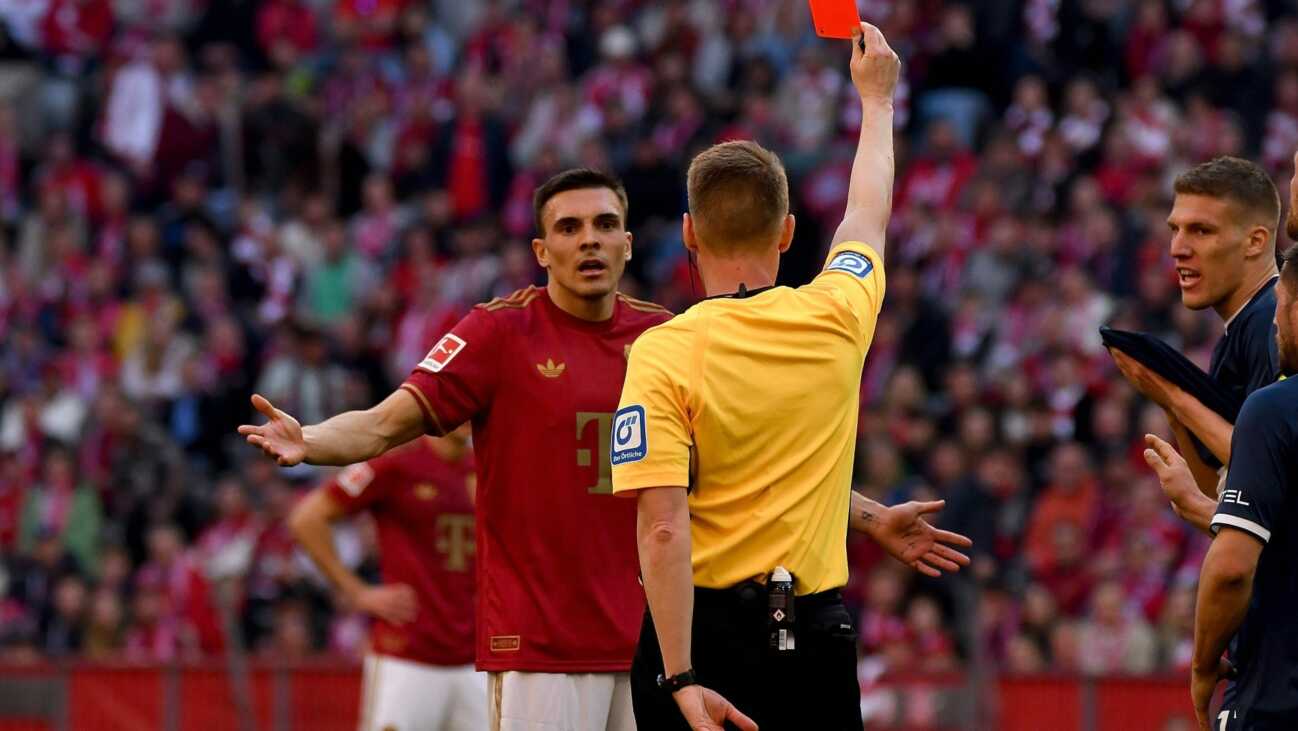 Bayern: Palhinha für ein Spiel gesperrt Bayern: Palhinha für ein Spiel gesperrt
