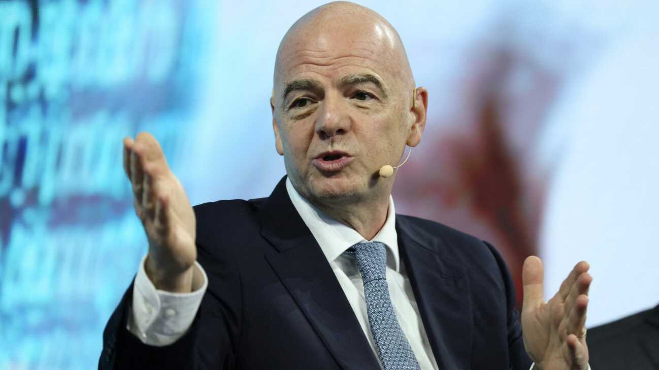 Neuer Vorschlag im FIFA-Rat: WM 2030 mit 64 Teams Neuer Vorschlag im FIFA-Rat: WM 2030 mit 64 Teams