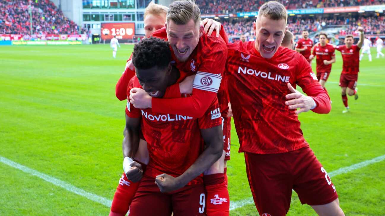 Doppelpack Ache: FCK feiert Pflichtsieg im Aufstiegskampf Doppelpack Ache: FCK feiert Pflichtsieg im Aufstiegskampf