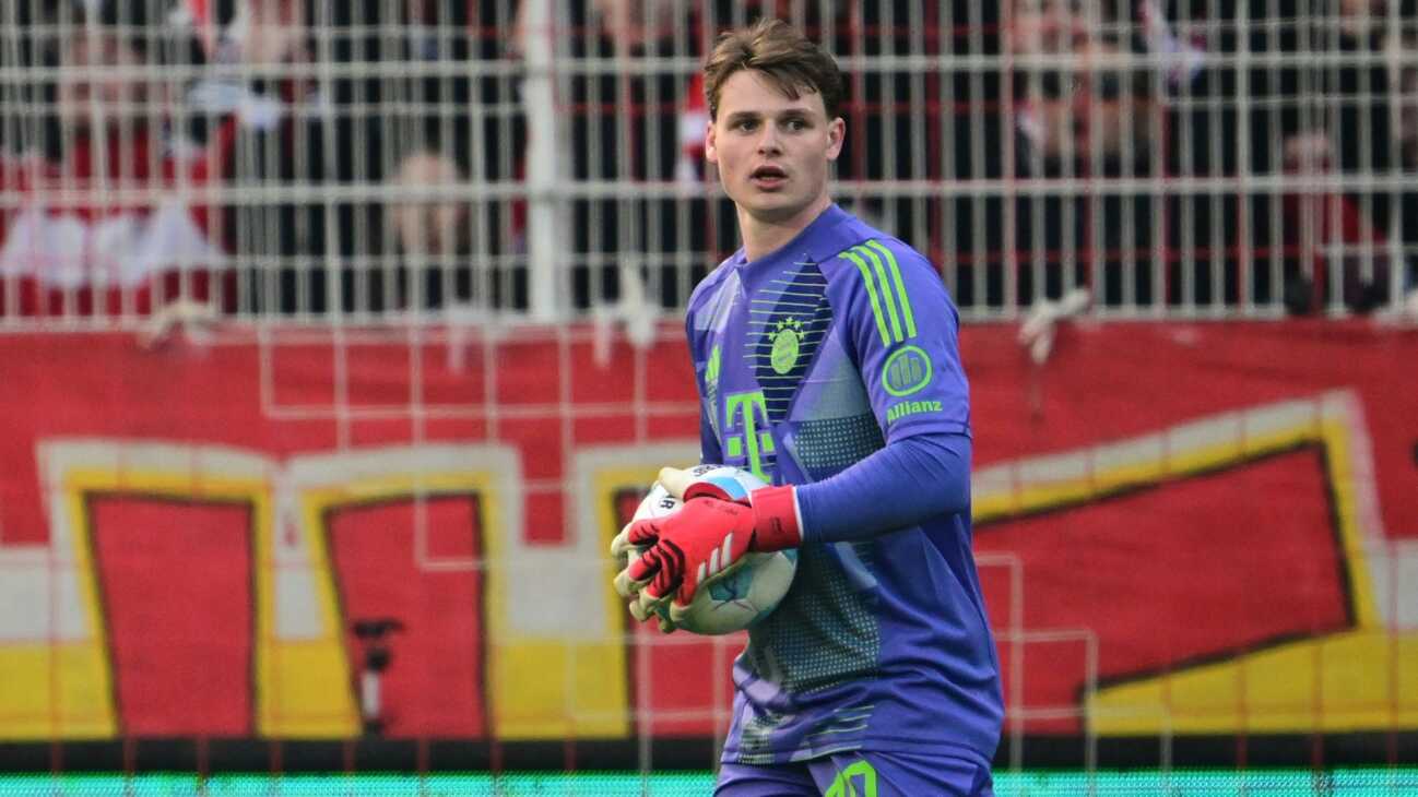 Bayern-Keeper Urbig fehlt U21 wegen Fußverletzung Bayern-Keeper Urbig fehlt U21 wegen Fußverletzung