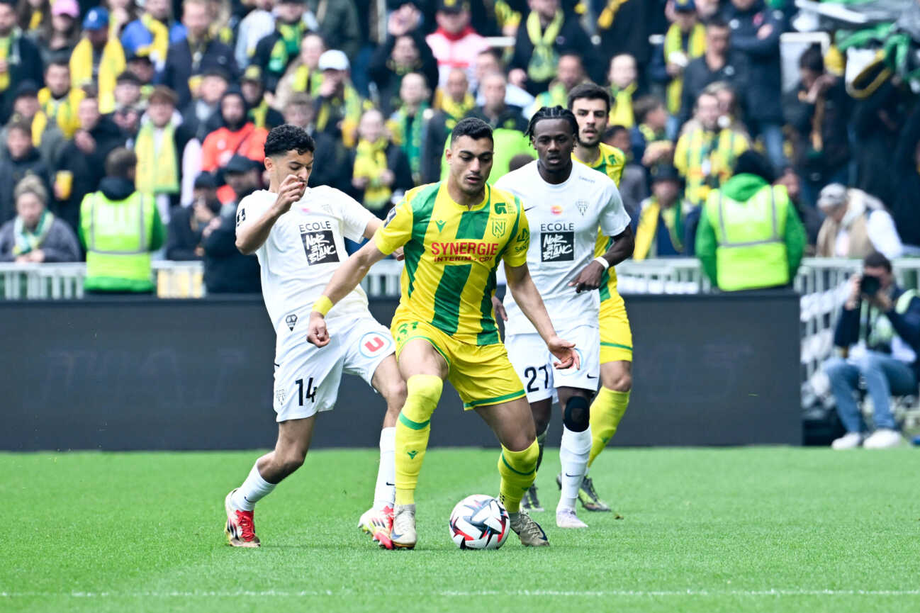 FC Nantes v Angers SCO - Ligue 1 MCDonald s 2024/2025 31 Mostafa MOHAMED fcn during the Ligue 1 MCDonald s match between Nantes and Angers at Beaujoire Stadium on May 4, 2025 in Nantes, France. Nantes France PUBLICATIONxINxGERxAUTxSUIxONLY Copyright: xFEPx 776316596