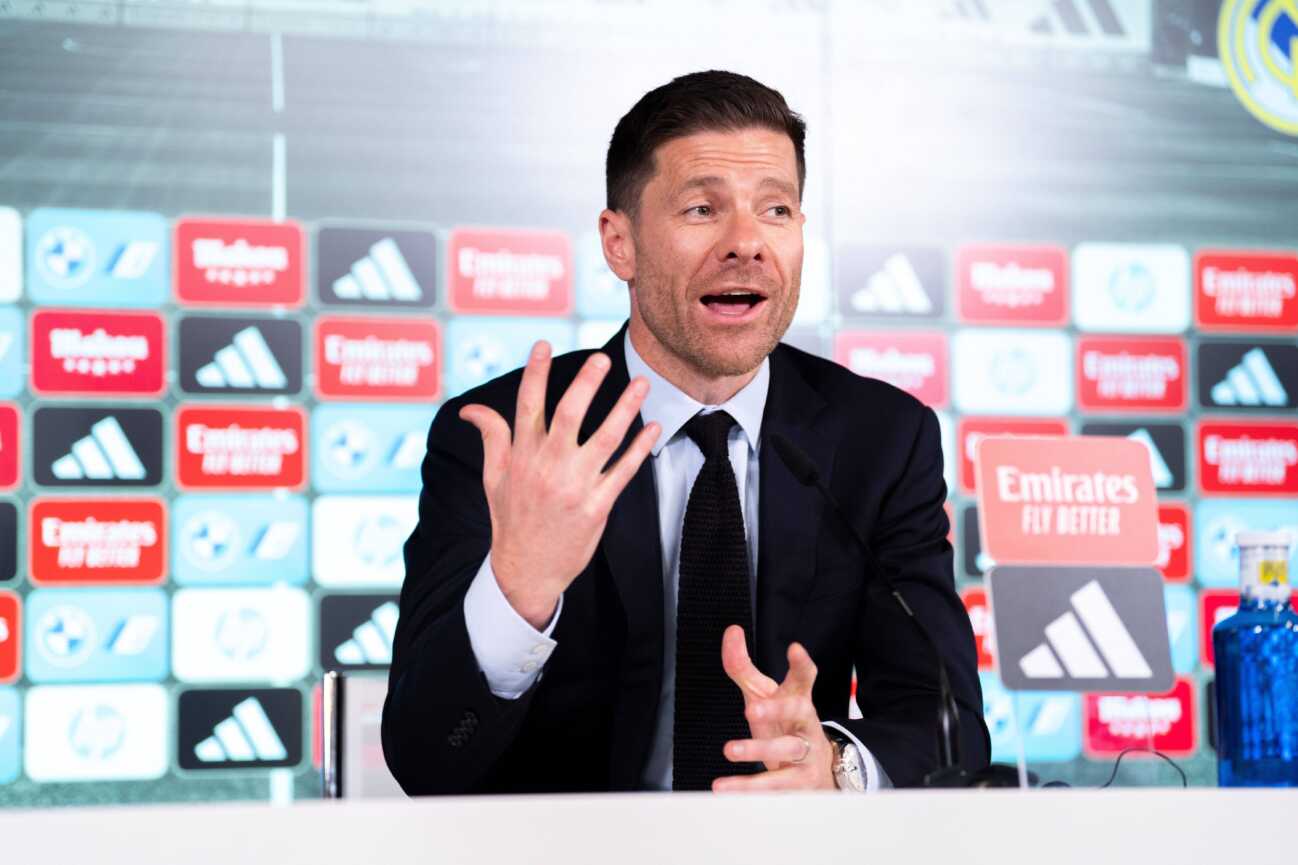 Xabi Alonso Unveiled as the New Coach of Real Madrid, Real Madrid City, Madrid, Spain – 26 May 2025 Xabi Alonso speaks during the press conference, PK, Pressekonferenz Xabi Alonso Unveiled as the New Coach of Real Madrid, Real Madrid City, Madrid, Spain - 26 May 2025 PUBLICATIONxINxGERxSUIxAUTxHUNxGRExMLTxCYPxROUxBULxUAExKSAxCHNxDENxINDxITAxPORxESPxSWExTURxMEXxCOLxVENxPERxECUxBRAxARGxCHIxURUxPARxPANxONLY Copyright: xGokhanxTaner/Shutterstockx 15320180ap