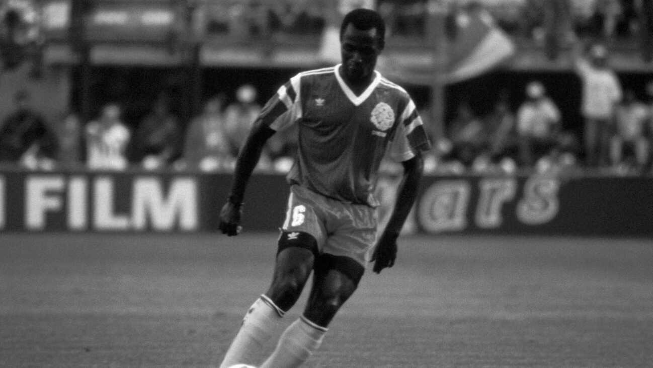 Kameruns Fußball-Legende Kundé verstorben Kameruns Fußball-Legende Kundé verstorben