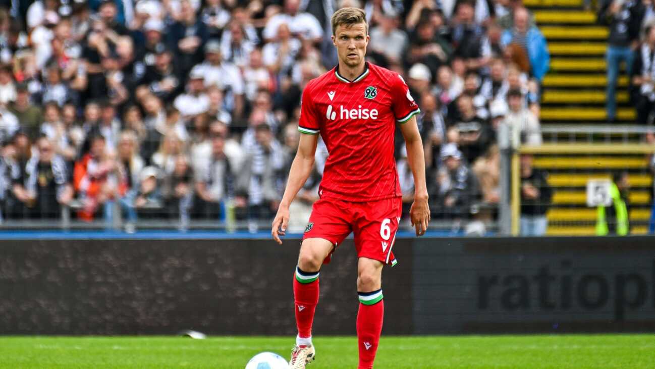 Lautern holt Kunze aus Hannover Lautern holt Kunze aus Hannover