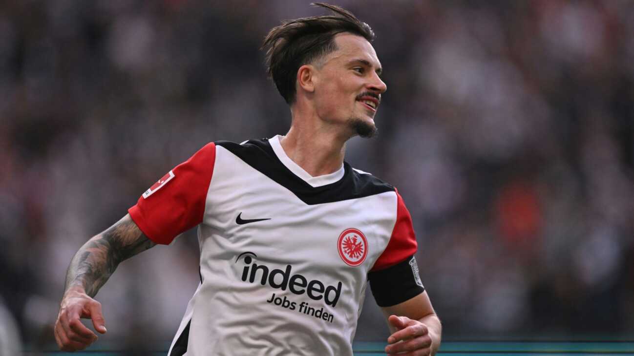 Nationalspieler Koch verlängert bis 2030 in Frankfurt