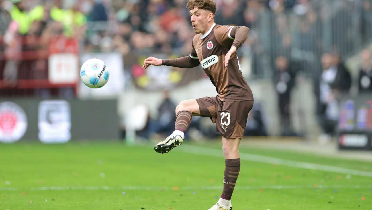 SC Freiburg holt Treu vom FC St. Pauli zurück