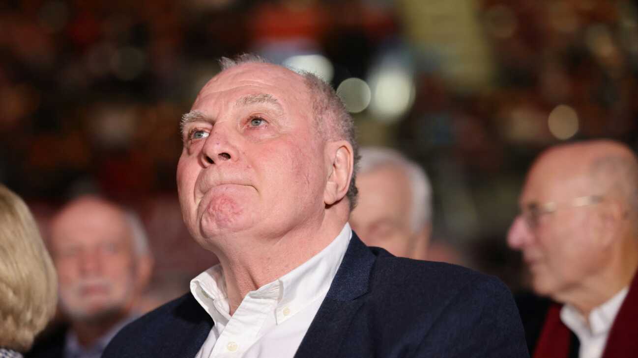 Hoeneß lobt seine Bayern: "Sehr zufrieden"