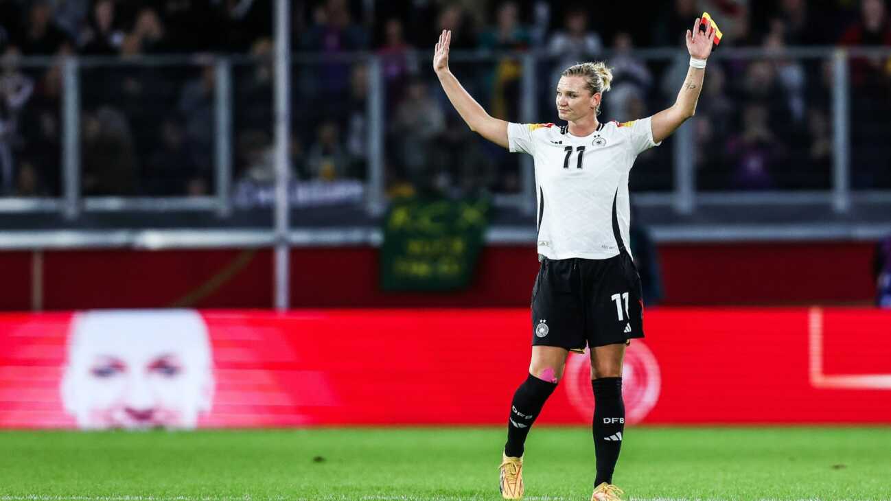 Popp traut DFB-Frauen bei der EM "alles" zu