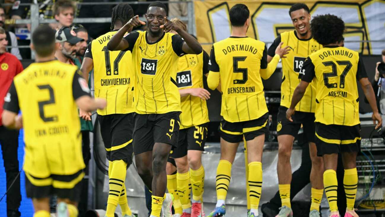 BVB bei der Klub-WM in "besonderem Trikot"