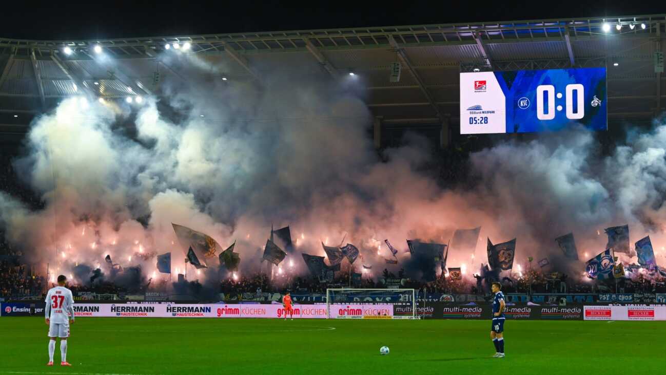 111.600 Euro: Karlsruher SC muss für Pyro-Vergehen zahlen