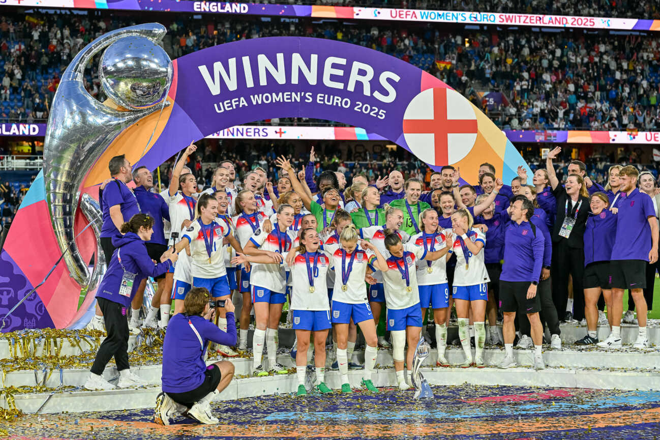 England ist Frauen-Europameister SUI, England - Spanien, Frauen-Fussball, Uefa Womens Euro 2025, Finale, 27.07.2025 SUI, England - Spanien, Frauen-Fussball, Uefa Womens Euro 2025, Finale, 27.07.2025 Basel *** England is European Womens Champion SUI, England Spain, Womens Football, Uefa Womens Euro 2025, Final, 27 07 2025 SUI, England Spain, Womens Football, Uefa Womens Euro 2025, Final, 27 07 2025 Basel Copyright: xEibner-Pressefoto ThomasxHessx EP_THS