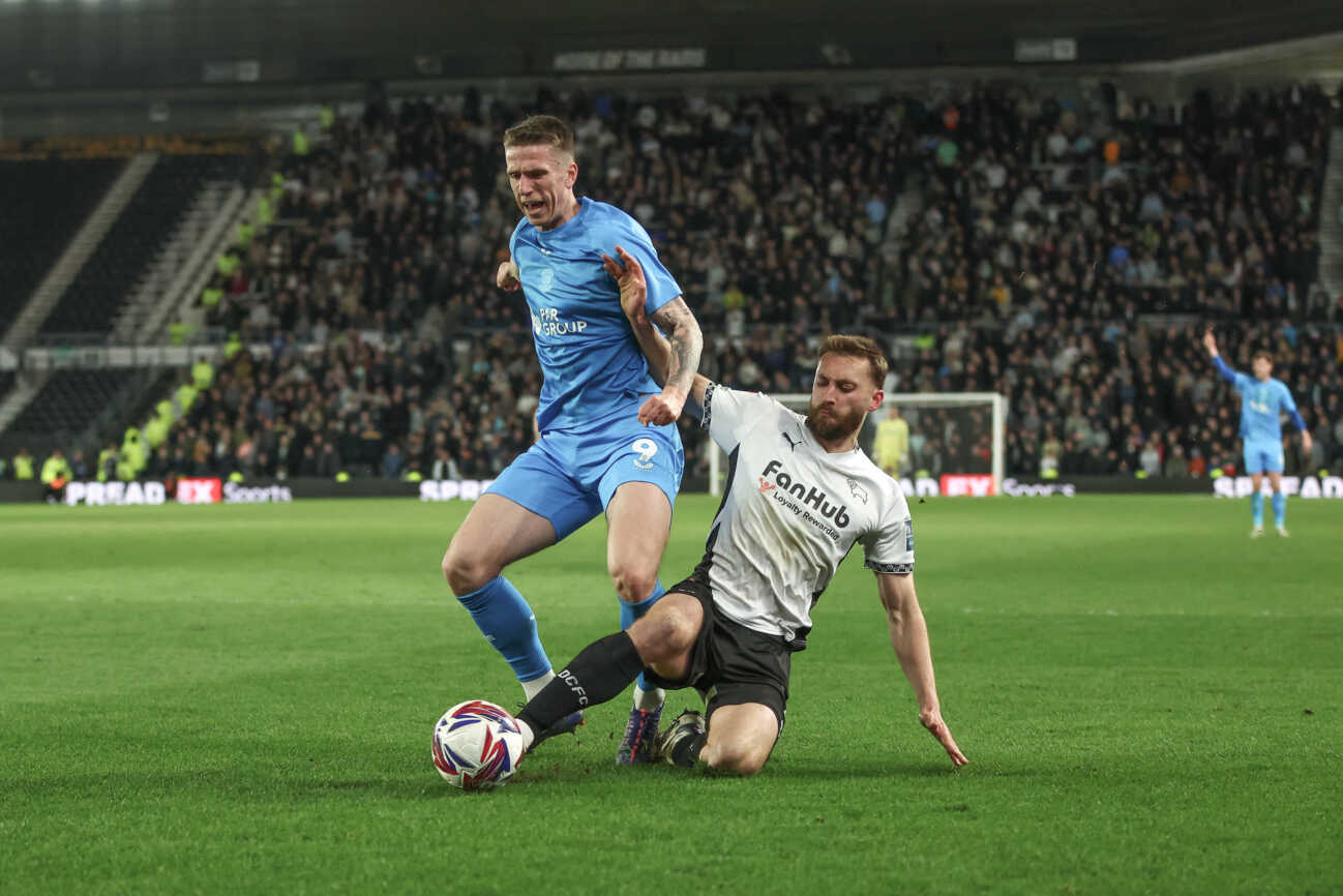 Derby County v Preston North End EFL Sky Bet Championship 02/04/2025. Emil Riis Jakobsen of Preston North End and Nathaniel Phillips of Derby County compete for the ball during the EFL Sky Bet Championship match between Derby County and Preston North End at the Pride Park, Derby, England on 2 April 2025. Editorial use only DataCo restrictions apply See www.football-dataco.com , Copyright: xJezxTighex PSI-21737-0123