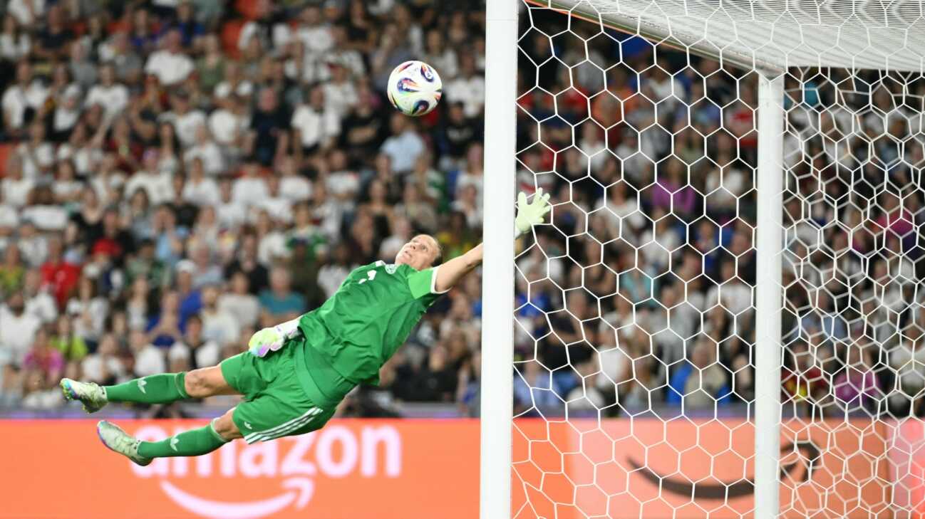 Bergers Monster-Parade verschafft UEFA Traumzahlen