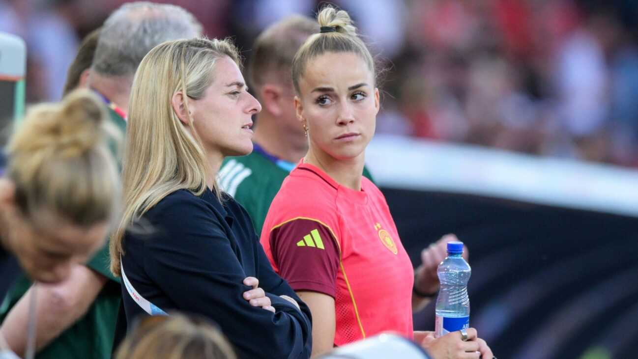 Gwinn unterstützt DFB-Frauen auch beim EM-Viertelfinale