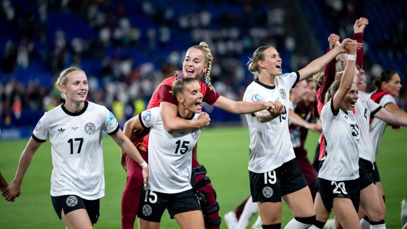 Nach Kraftakt "muss jeder Angst haben": DFB-Frauen wollen mehr