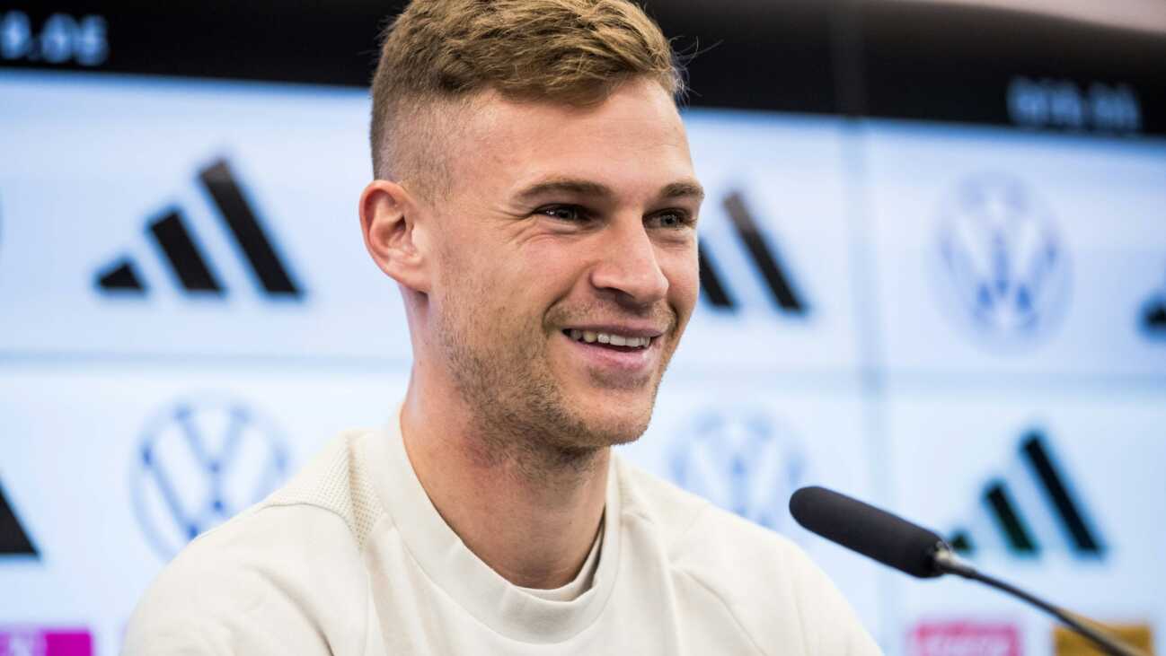 DFB-Männer machen den Frauen Mut: "Holt Euch den Pott!"