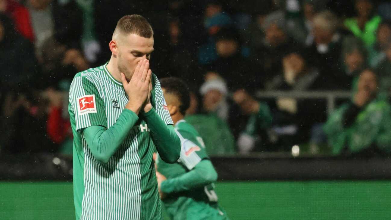 Wadenverletzung bei Bremer Ducksch