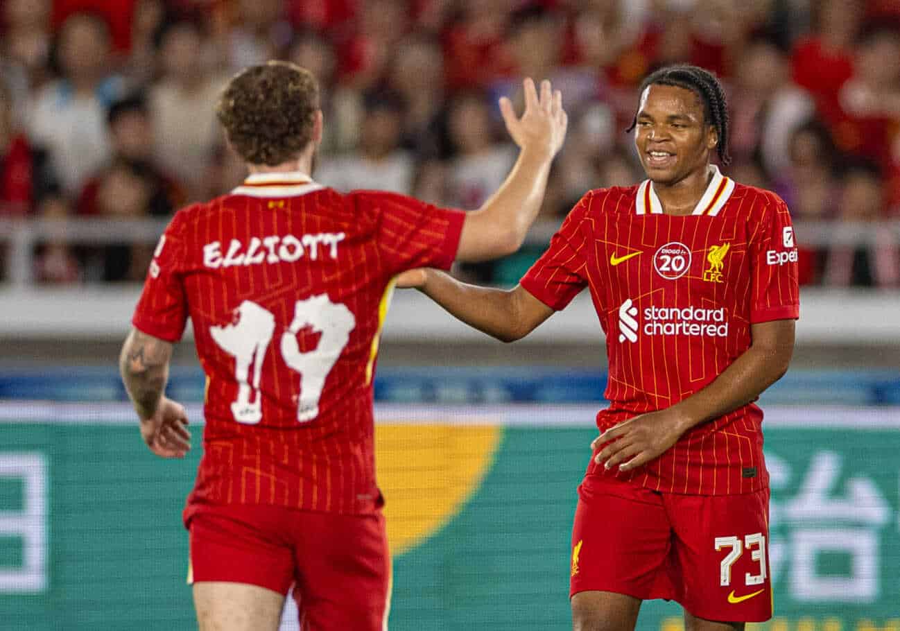 Football - Meiji Yasuda J.League World Challenge 2025 - Liverpool FC YOKOHAMA, JAPAN - Wednesday, July 30, 2025: Liverpool s Rio Ngumoha celebrates with team-mate Harvey Elliott (L) after scoring his side s third goal during the Meiji Yasuda J.League World Challenge 2025 match between Yokohama F. Marinos and Liverpool FC at the International Stadium Yokohama. (Photo by David Rawcliffe Propaganda) YOKOHAMA International Stadium Yokohama KANAGAWA PREFECTURE JAPAN PUBLICATIONxNOTxINxUK Copyright: xPropagandaxPhotoxAgencyx P2025-07-30-Yokohama_Liverpool-100