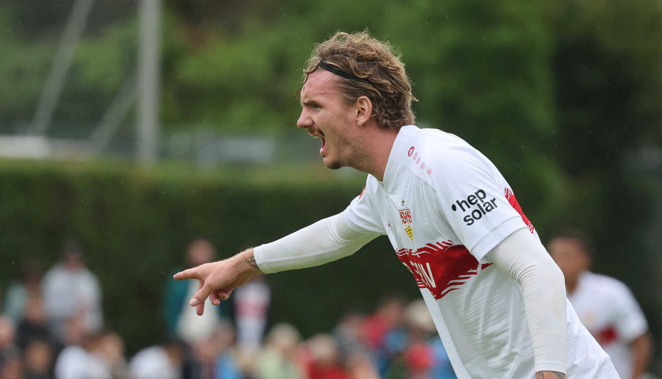 Heimstettem , Testspiel VfB Stuttgart vs. FC Toulouse , Nick Woltemade ( VfB ) *** Home Test Match VfB Stuttgart vs FC Toulouse , Nick Woltemade VfB