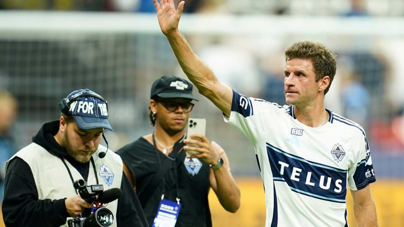Abseitstor beim 1:1: Müller-Mania beim Debüt für Vancouver
